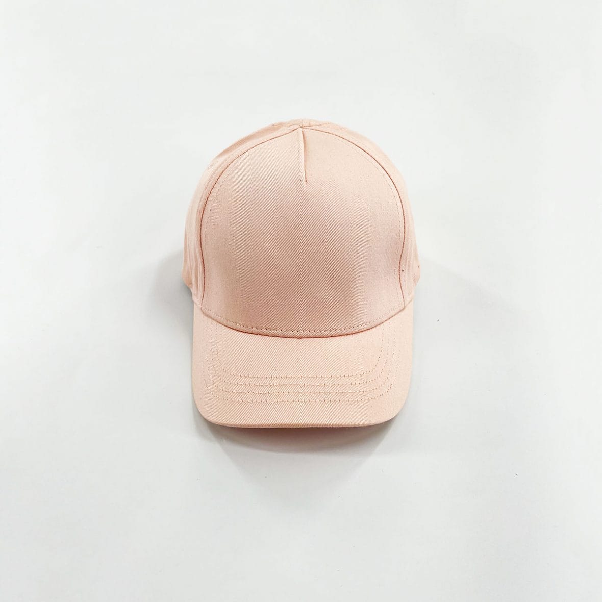 casquette pour bébé couleur pastel