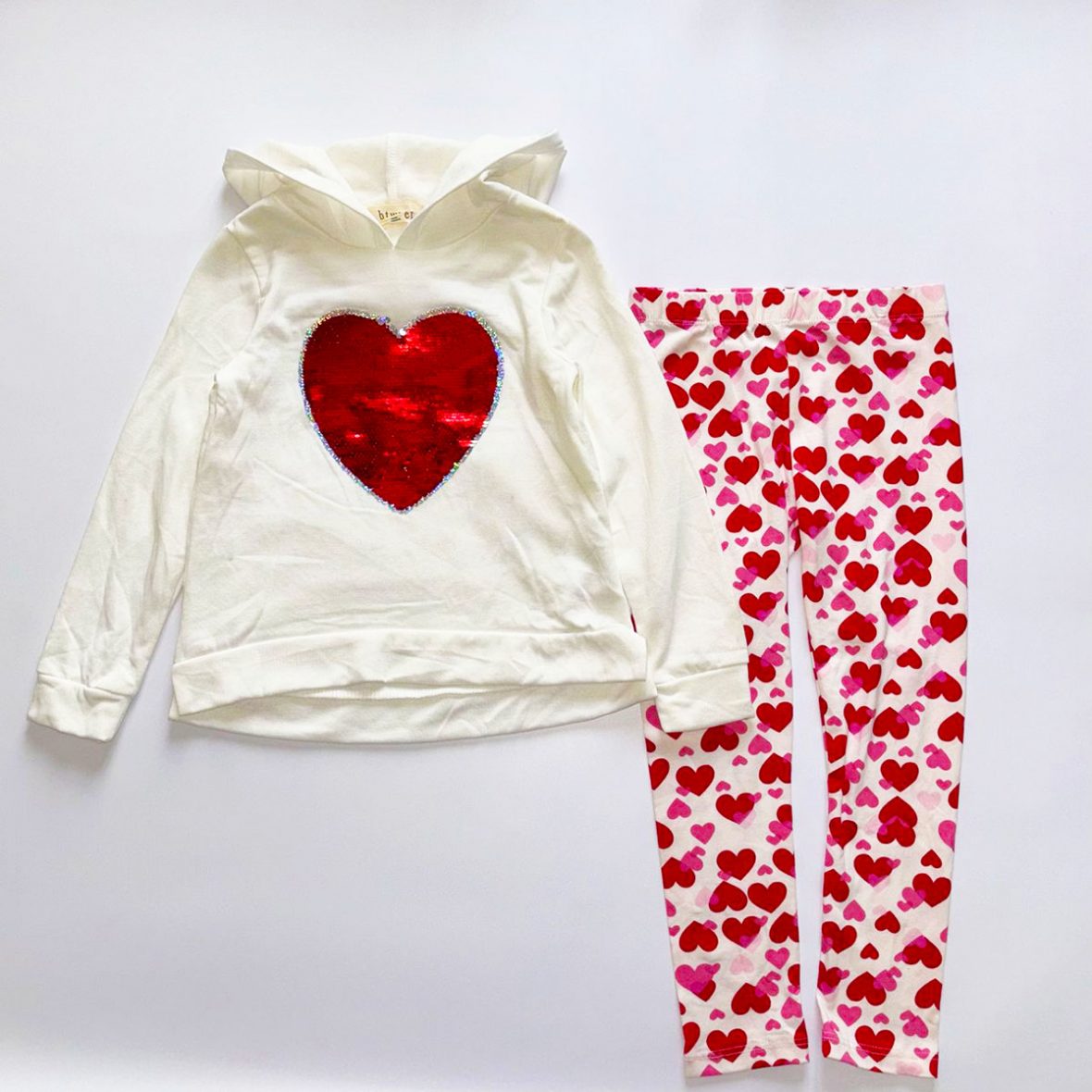 Ensemble sweat avec fuseau motif cœur