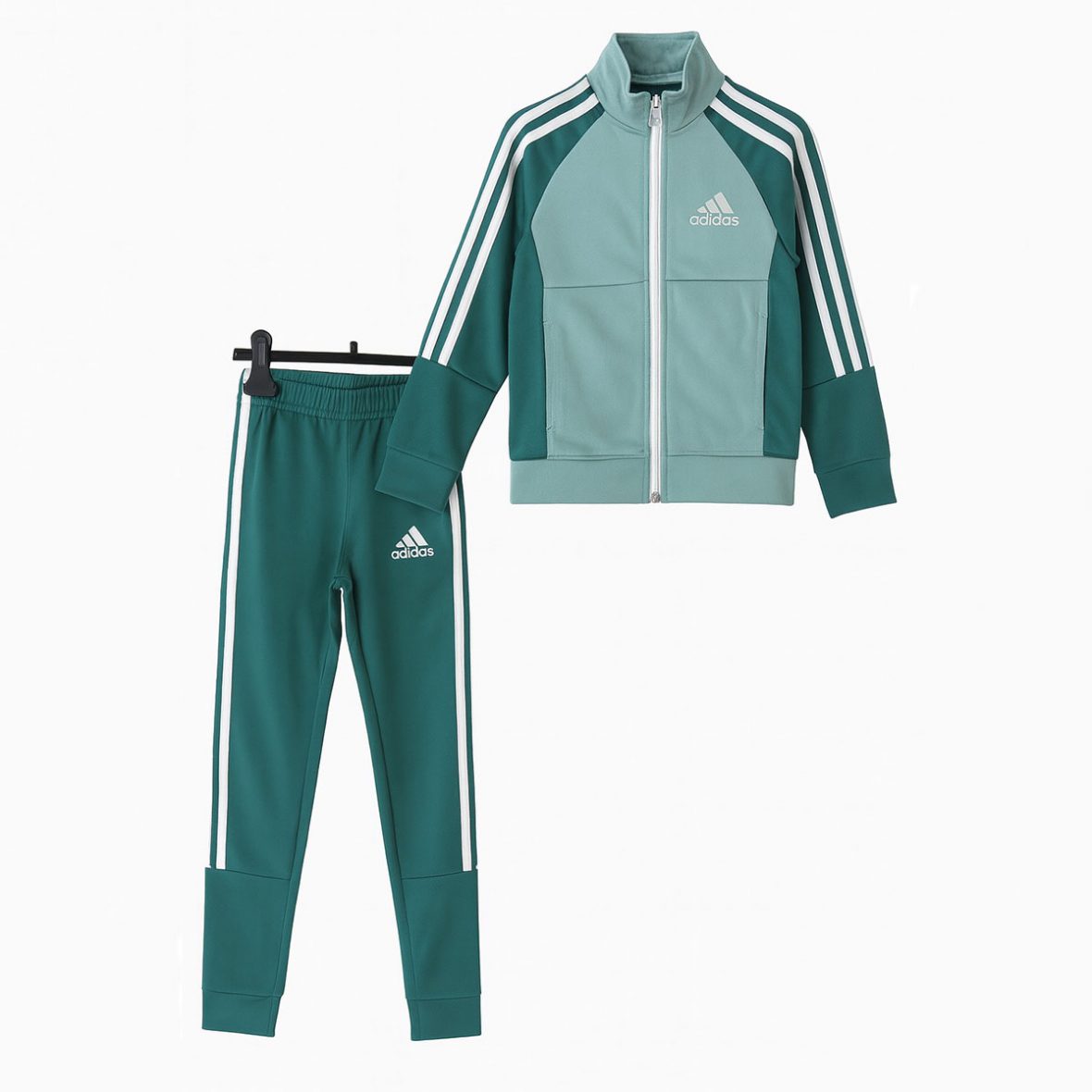 68D1C161-2DD2-4B55-92F4-CECC57AF5A6B