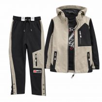 916EFCC2-43F3-4AE3-83EC-BFA8F7874444